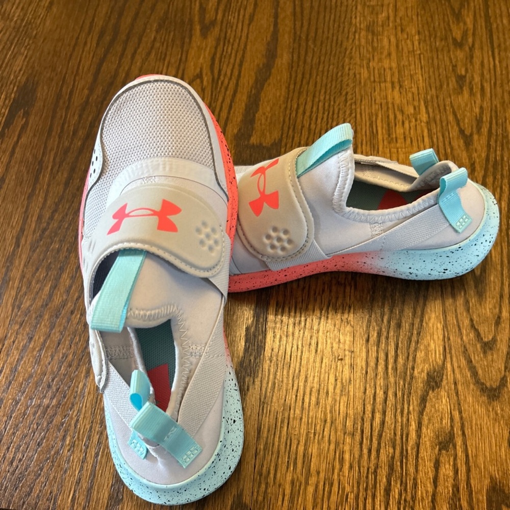 Girls Under Armour slipping sneakers NWOT